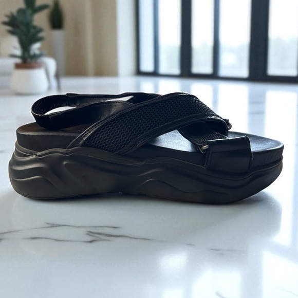 NWT SELECTED FEMME Nollie Chunky Sandals Leather Platform Black 40 US 9 - Picture 2 of 14